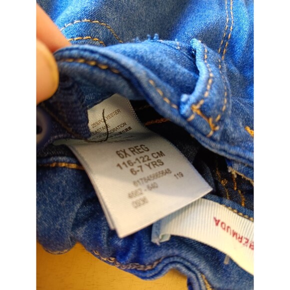 Levi's size 6 jean shorts long - Picture 2 of 4